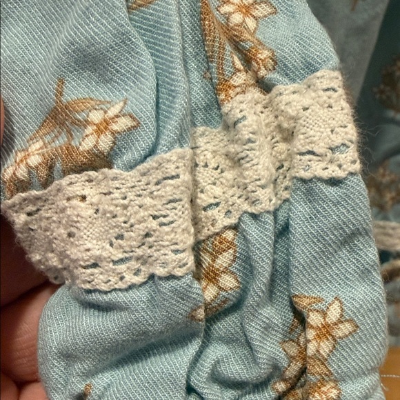 Tommy Bahama Elegant Light Blue Dress with Floral Accents Toddler 4T - Picture 10 of 11